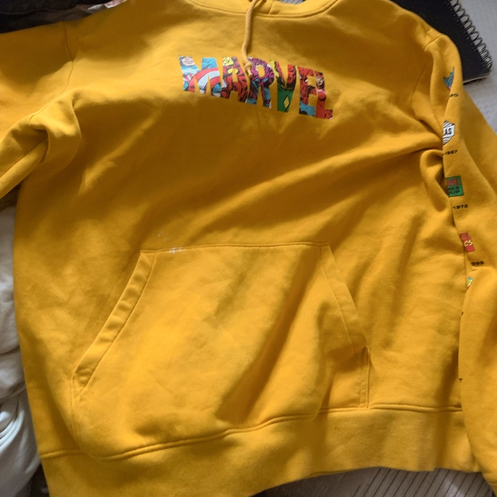 Marvel sweater got from a friend so selling cheap